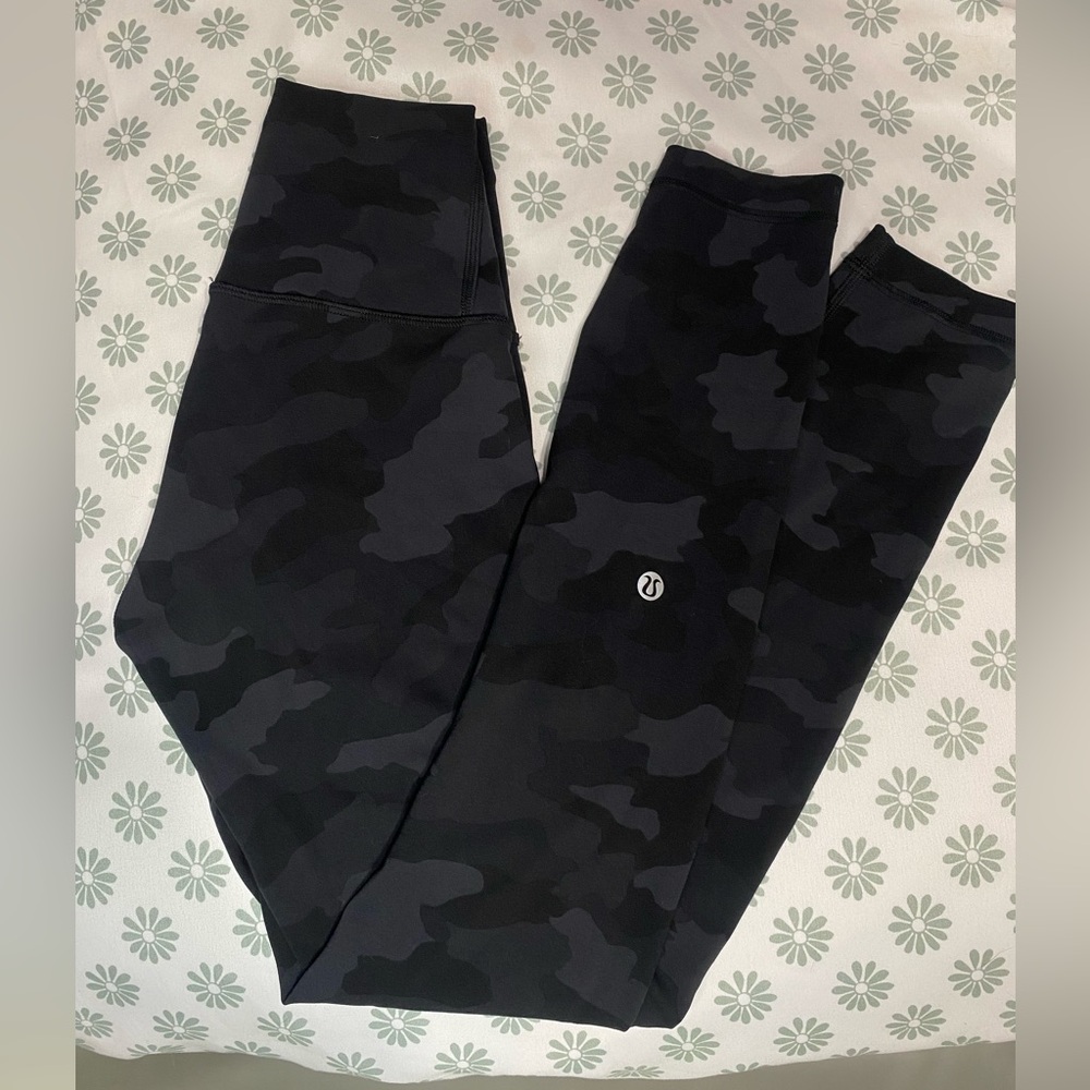 Lululemon Black Camo leggings